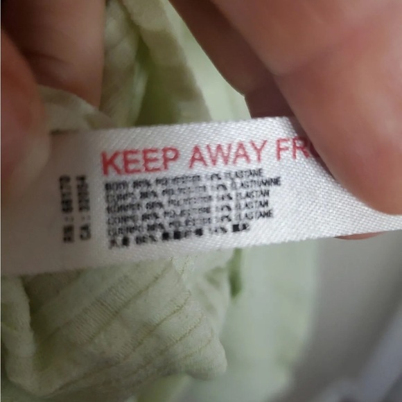 Free People Movement Sage Green Lightweight Top Medium - Picture 10 of 11